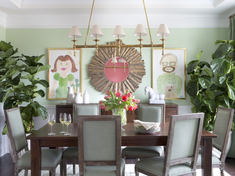 Family-Friendly-Dining-Room | Flynnside Out Productions